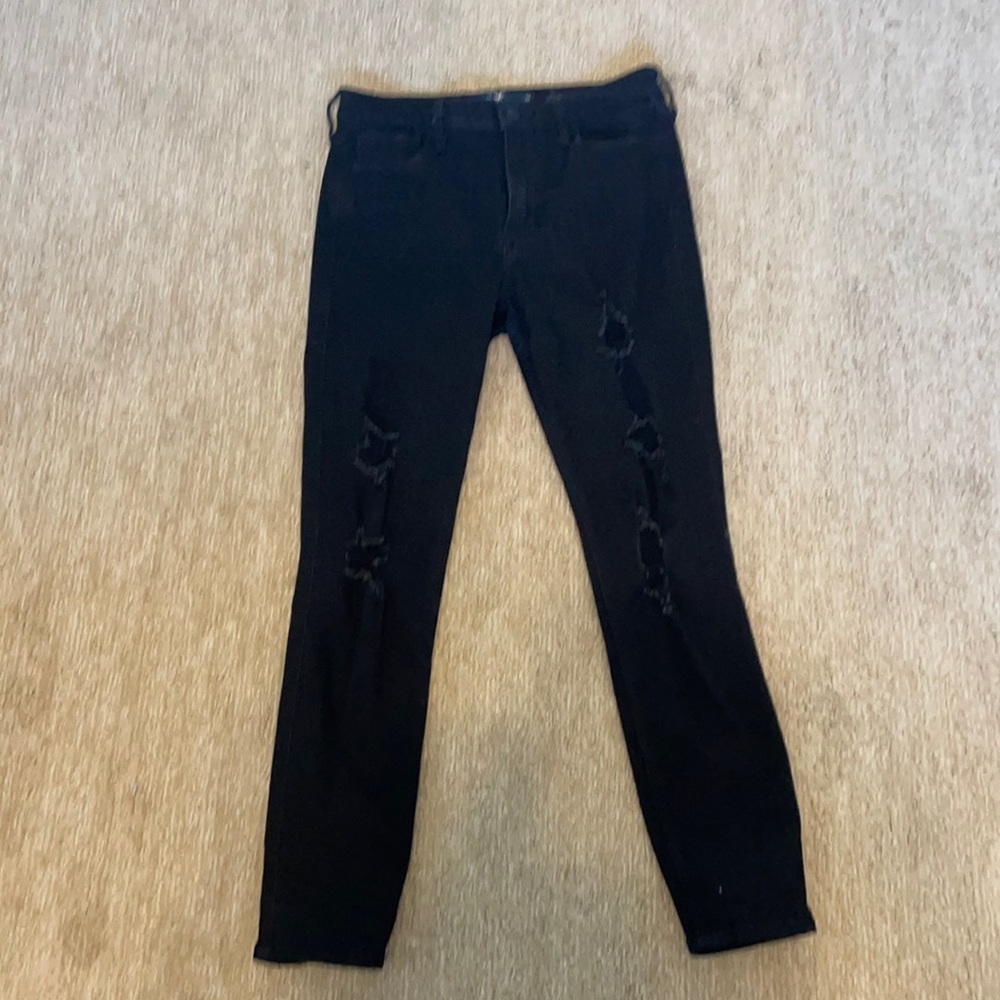 black skinny jeans